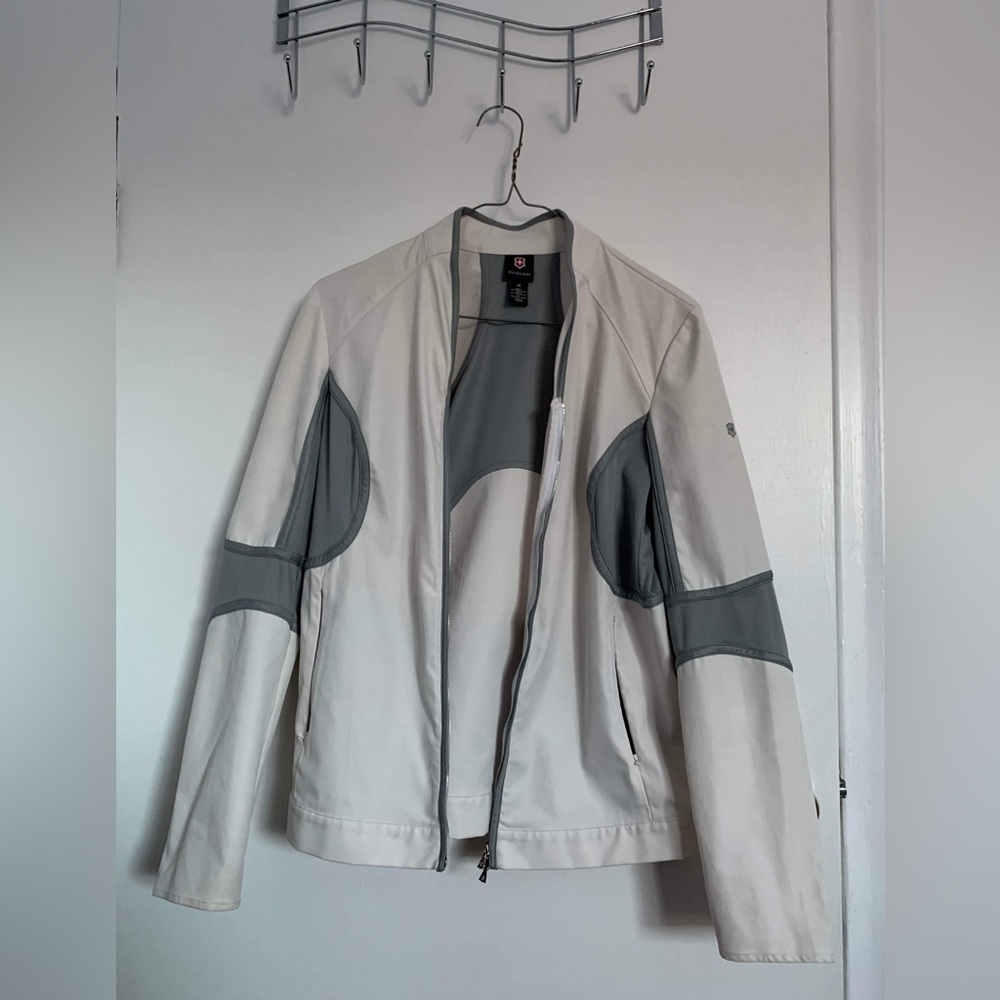 Victorinox Full Zip Jacket Shell Lightweight M size (White & Grey)
